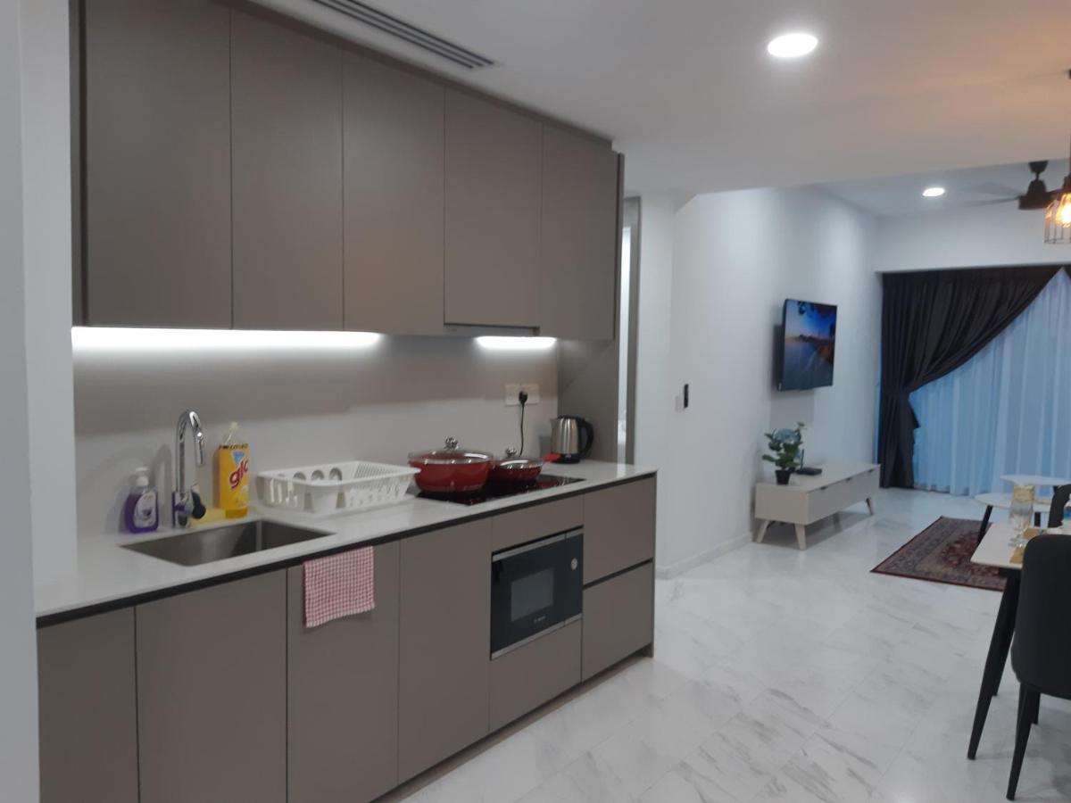 Astra @ Eaton Residences Kl Куала-Лумпур Екстер'єр фото