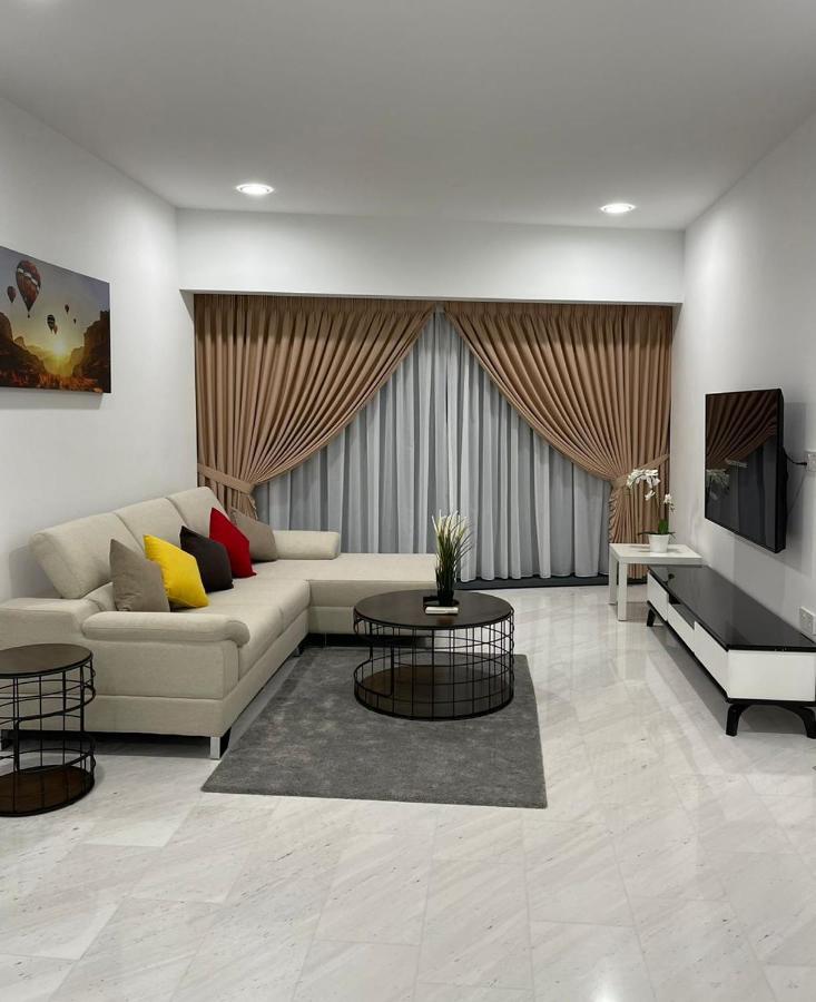 Astra @ Eaton Residences Kl Куала-Лумпур Екстер'єр фото