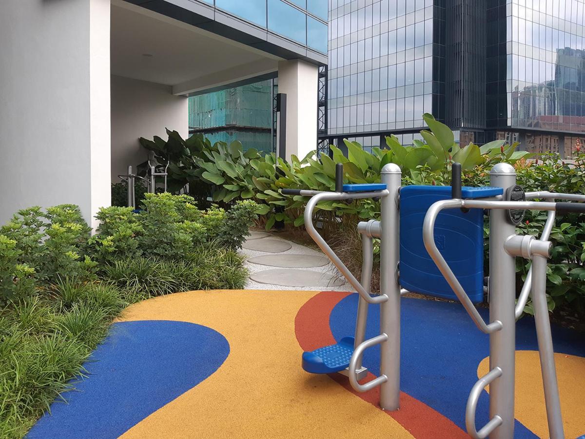 Astra @ Eaton Residences Kl Куала-Лумпур Екстер'єр фото