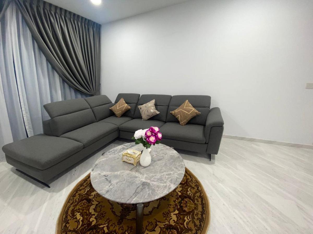 Astra @ Eaton Residences Kl Куала-Лумпур Екстер'єр фото