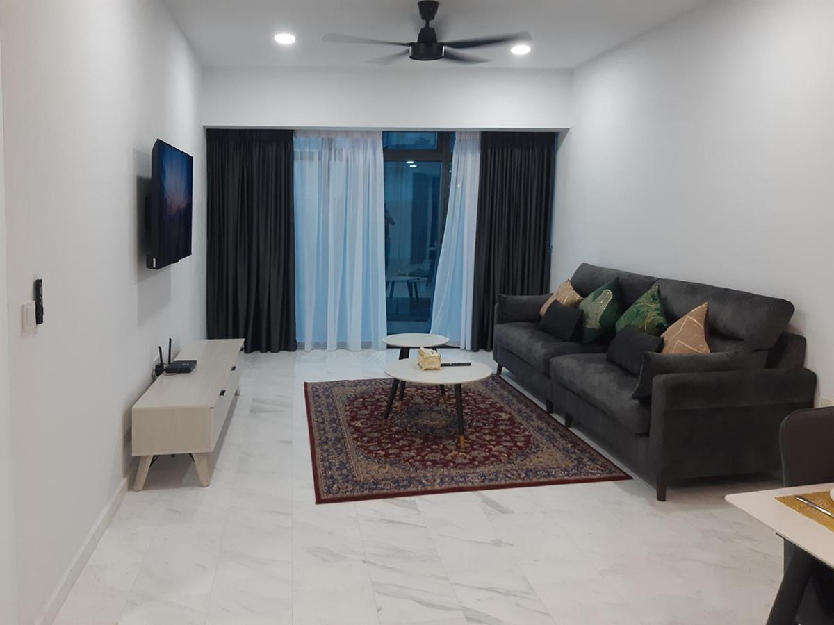 Astra @ Eaton Residences Kl Куала-Лумпур Екстер'єр фото