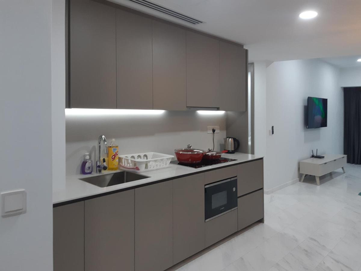 Astra @ Eaton Residences Kl Куала-Лумпур Екстер'єр фото