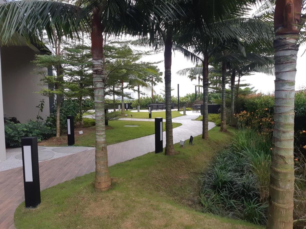 Astra @ Eaton Residences Kl Куала-Лумпур Екстер'єр фото
